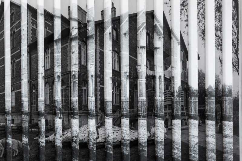 Dom w szczególe, detal instalacji prezentowanej w Kraków Art House