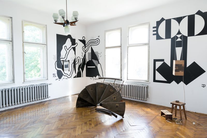 Dom w szczególe, widok wystawy w Kraków Art House podczas Cracow Gallery Weekend KRAKERS